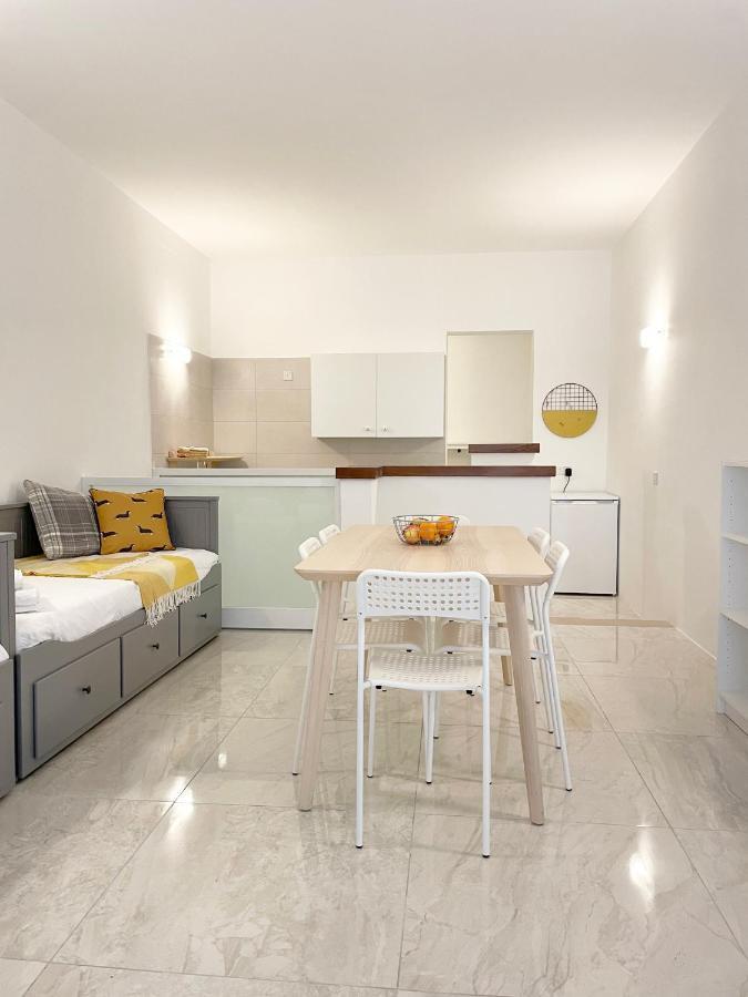 Entire Central Valletta Home Exterior photo